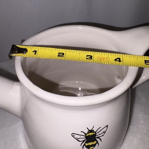Rae Dunn Bee "KIND" Ceramic Watering Can Planter White By Magenta EUC - Picture 9 of 9